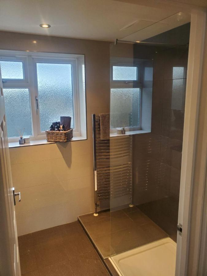 Alloggio in famiglia Large Kingsize Ensuite In Kingswood, Bristol, Bs15 Bristol